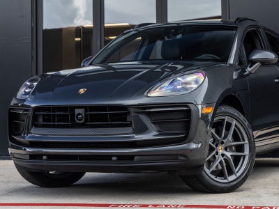 2026 Porsche Macan Macan