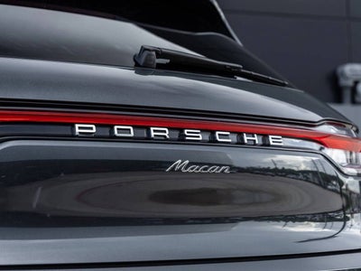 2026 Porsche Macan Macan