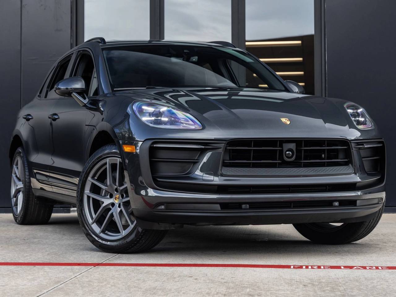 2026 Porsche Macan Macan