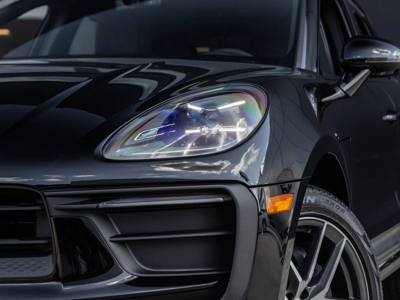 2026 Porsche Macan Macan