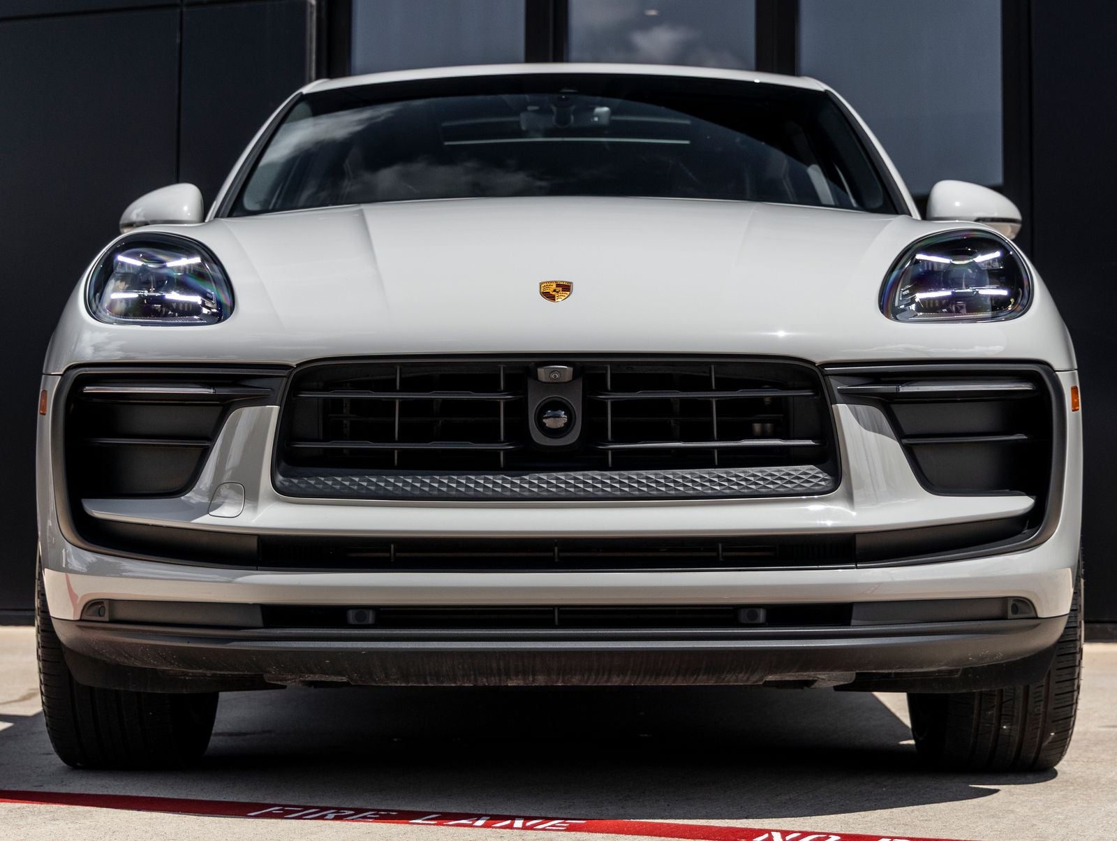 2024 Porsche Macan Macan (MY24)