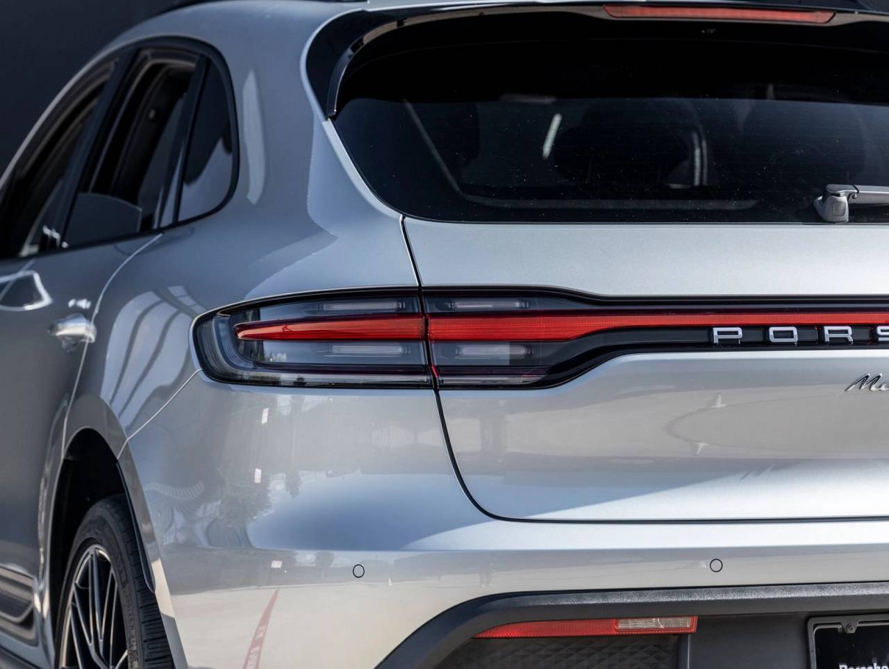 2025 Porsche Macan Macan