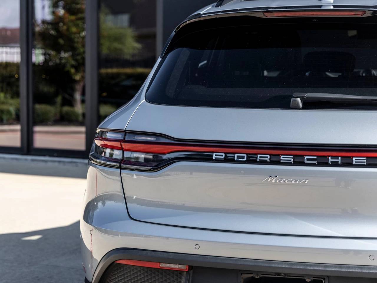 2025 Porsche Macan Macan