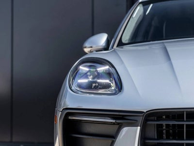 2025 Porsche Macan Macan