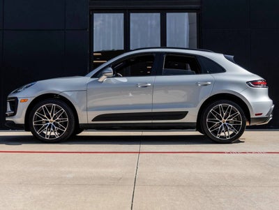 2025 Porsche Macan Macan