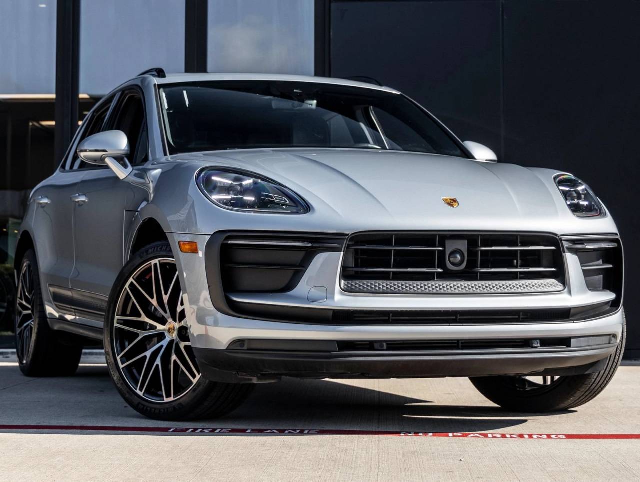 2025 Porsche Macan Macan