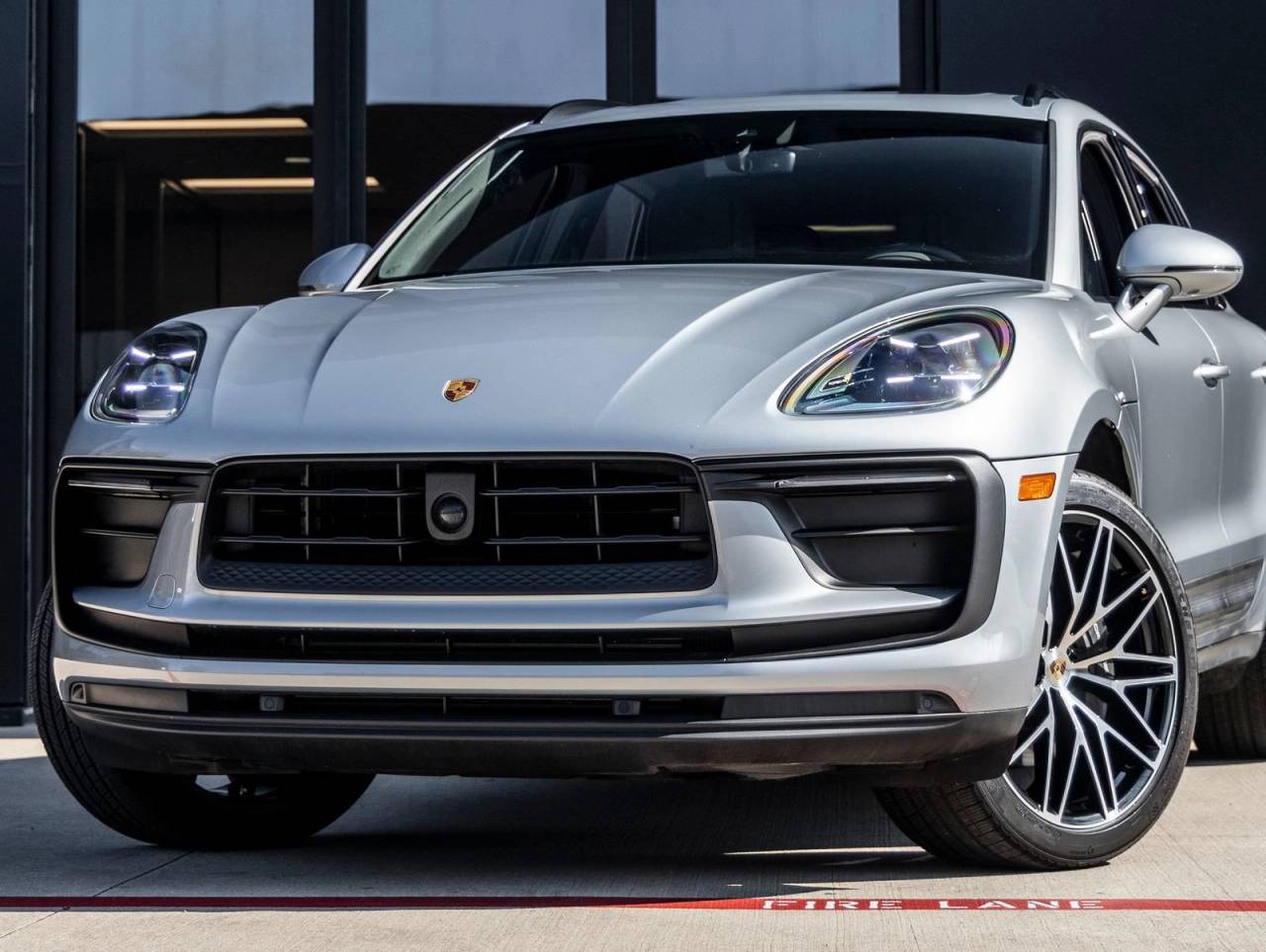 2025 Porsche Macan Macan