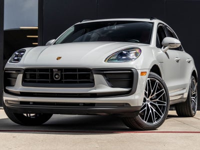 2025 Porsche Macan AWD