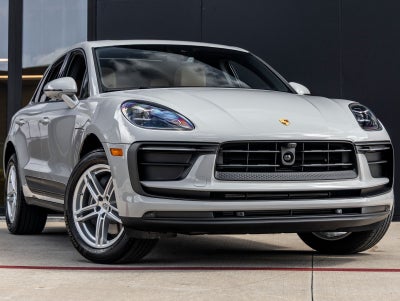 2025 Porsche Macan AWD
