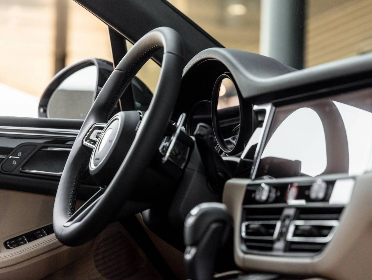 2025 Porsche Macan Macan