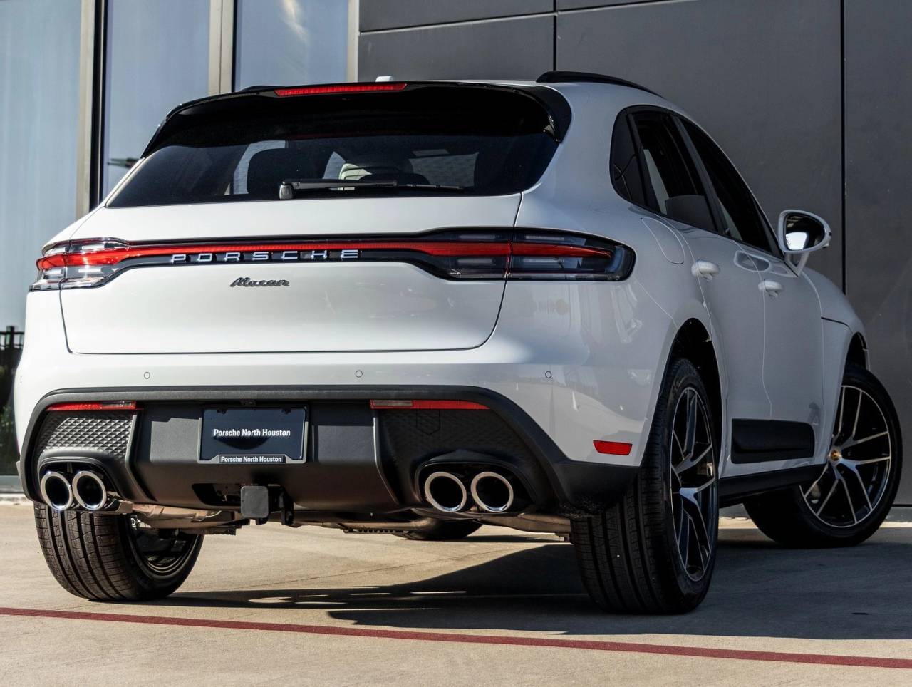 2026 Porsche Macan Macan