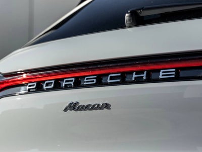 2026 Porsche Macan Macan