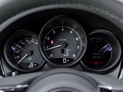 2026 Porsche Macan Macan