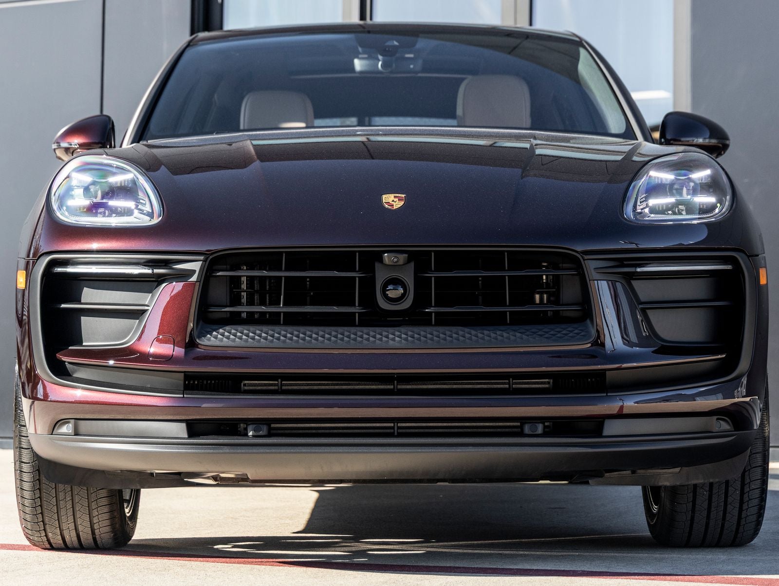 2026 Porsche Macan AWD