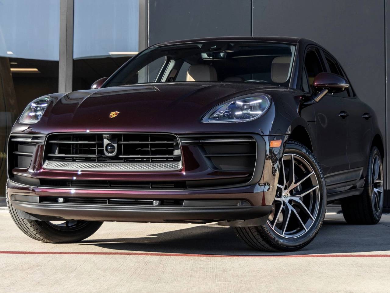 2026 Porsche Macan AWD