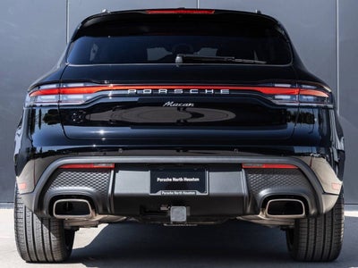 2026 Porsche Macan AWD