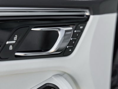 2026 Porsche Macan Macan T