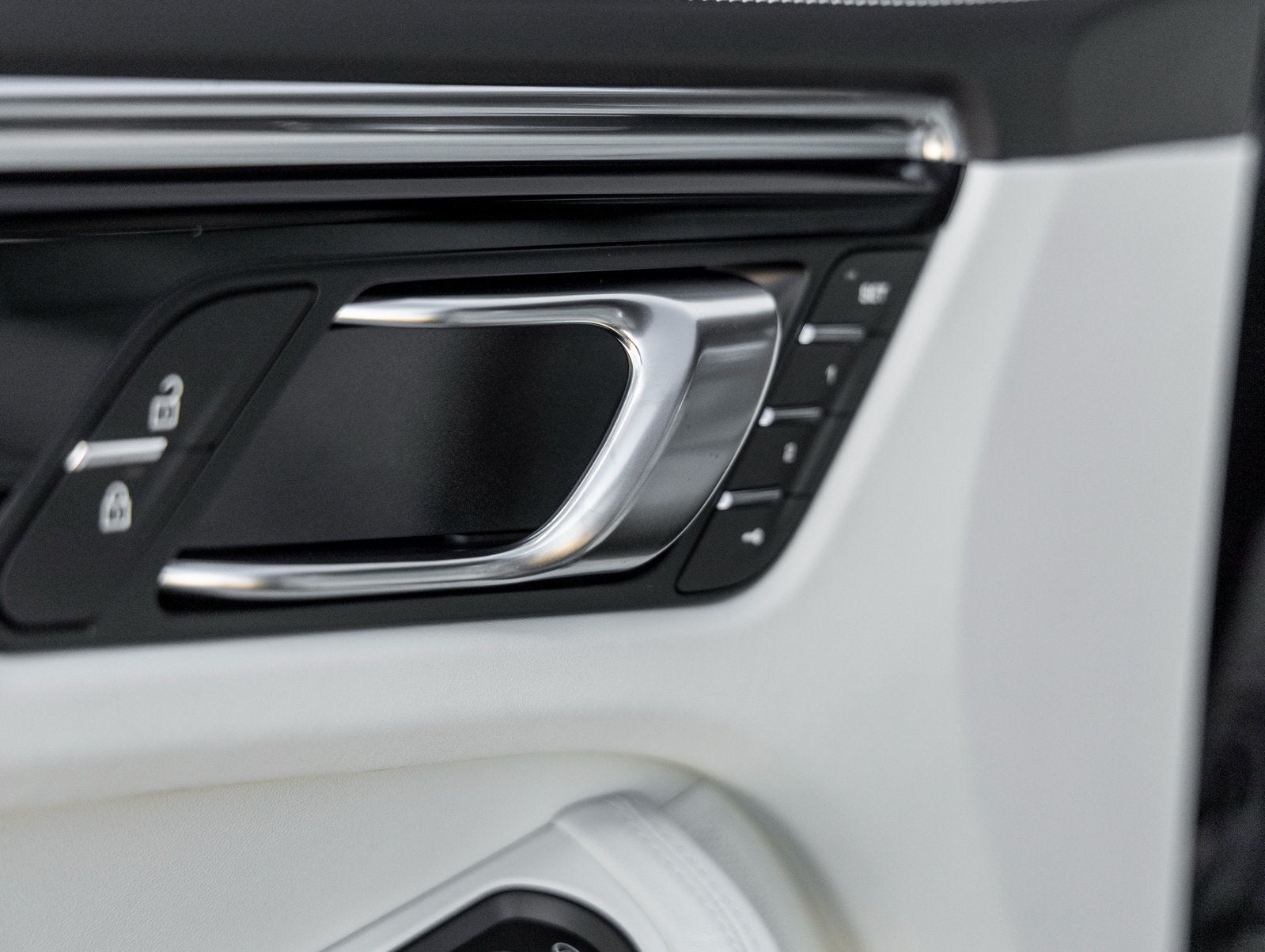 2026 Porsche Macan Macan T