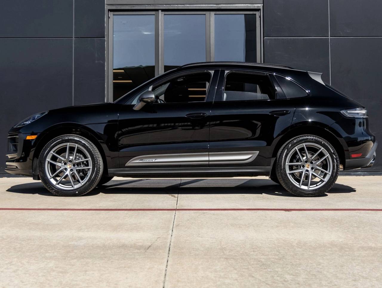 2026 Porsche Macan Macan T