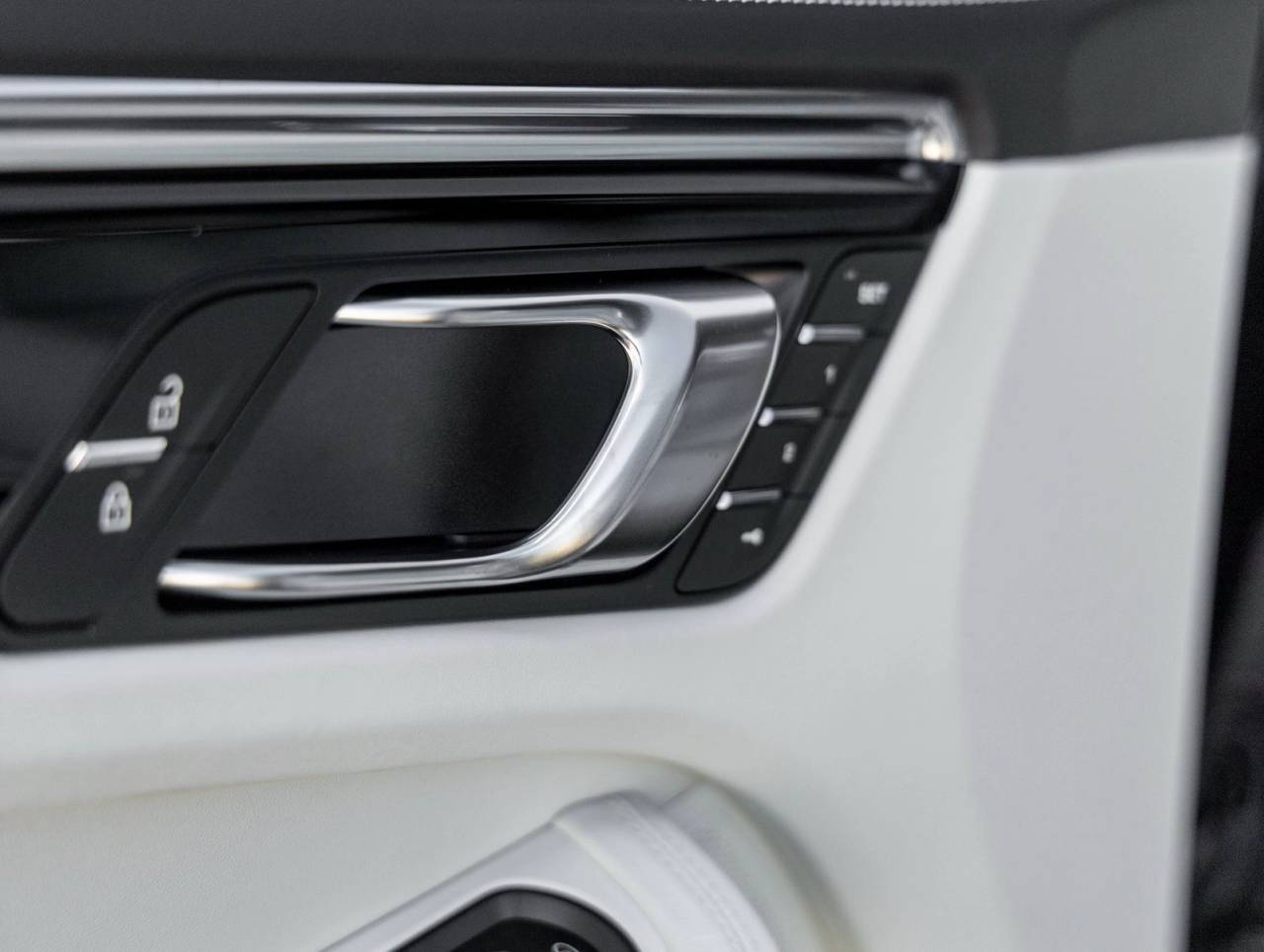 2026 Porsche Macan Macan T