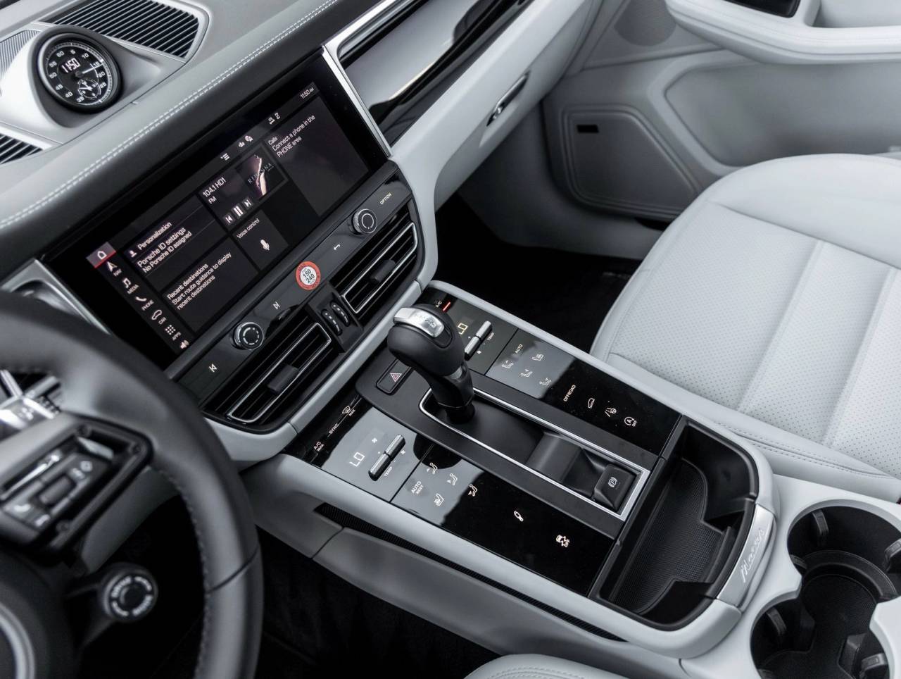 2026 Porsche Macan Macan T