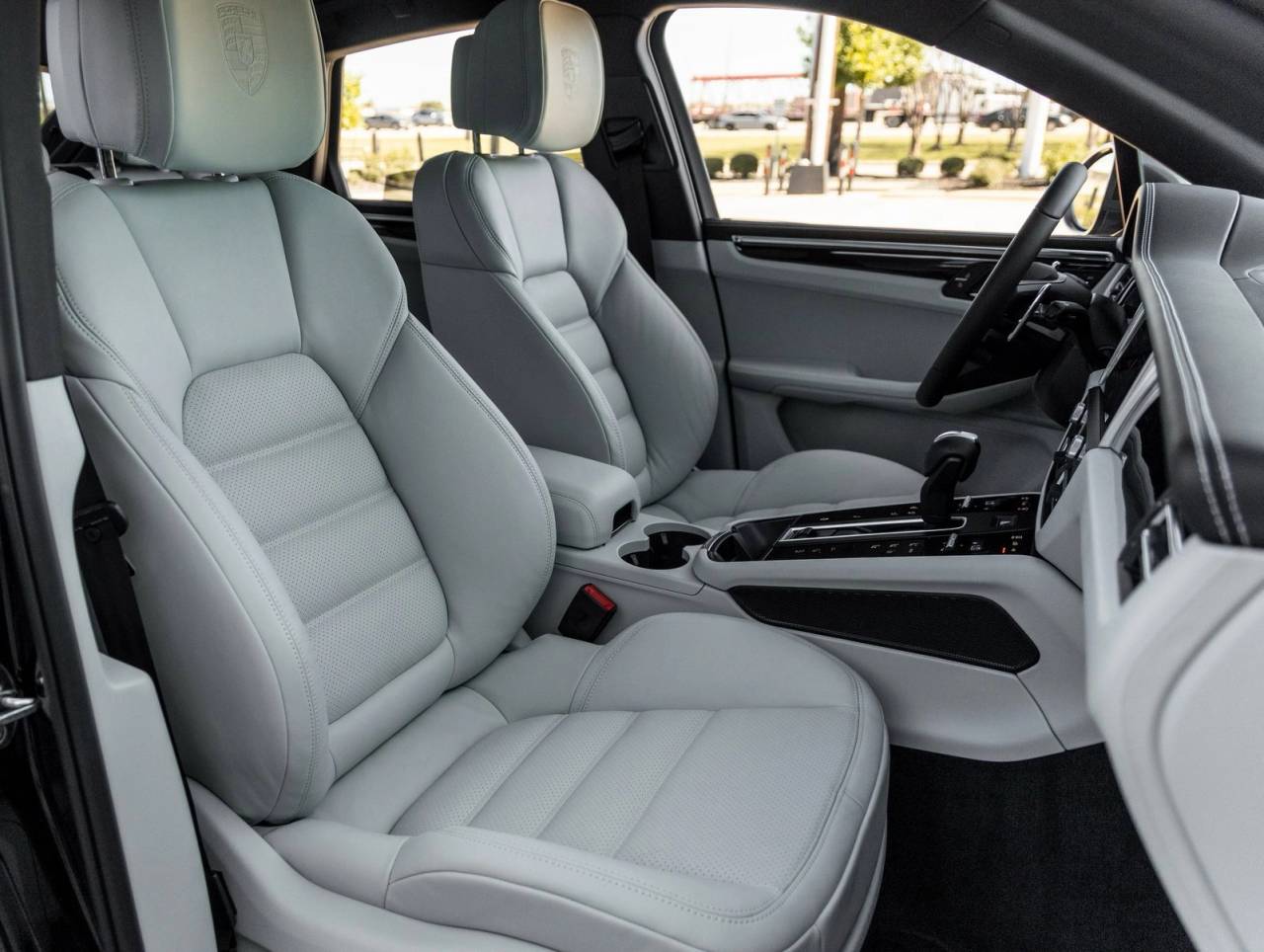 2026 Porsche Macan Macan T