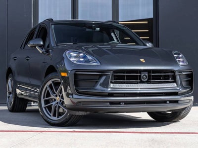 2026 Porsche Macan Macan