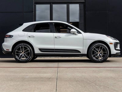 2026 Porsche Macan Macan