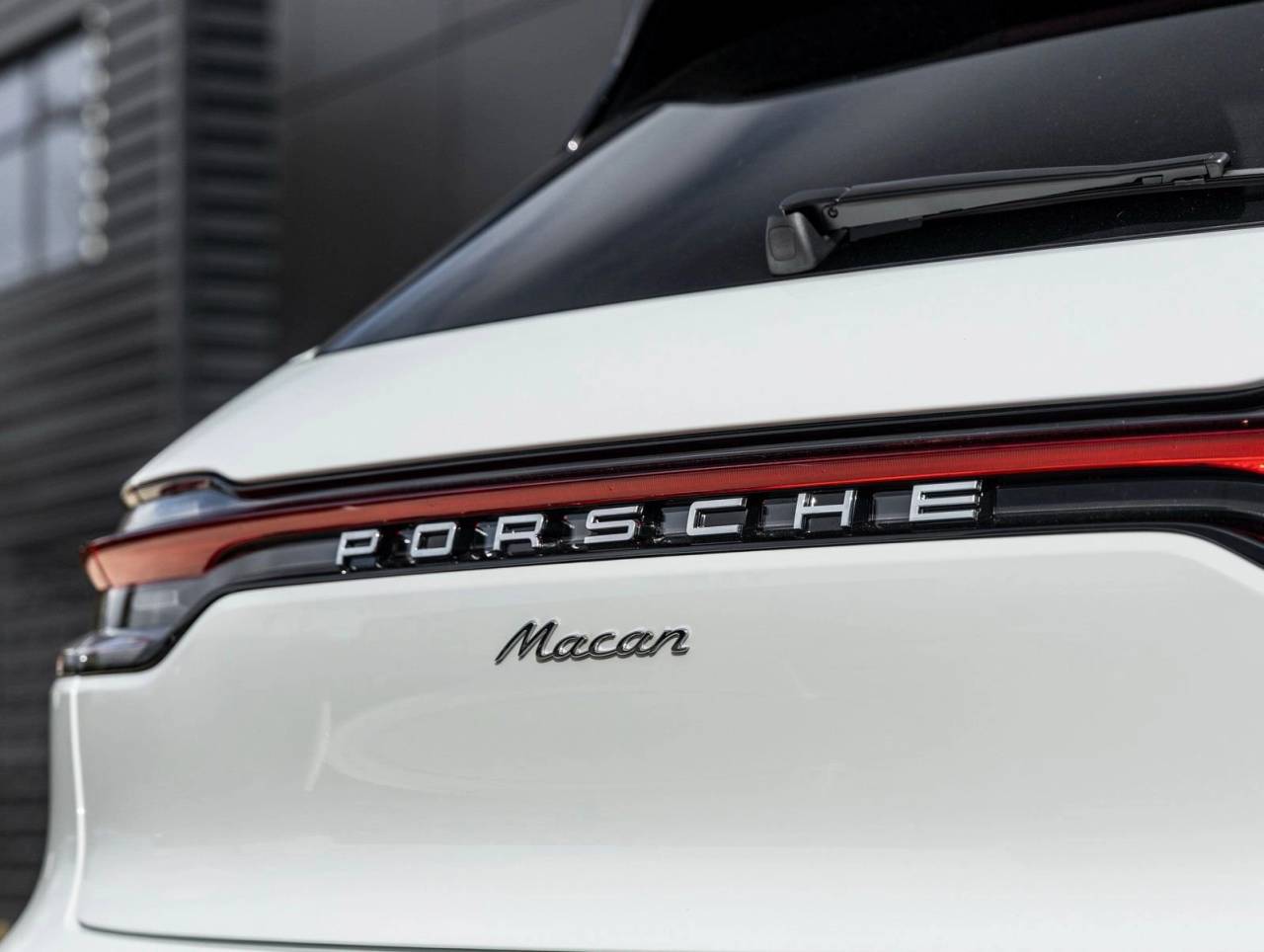 2026 Porsche Macan Macan