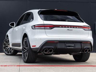 2026 Porsche Macan AWD