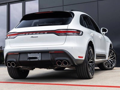 2026 Porsche Macan AWD