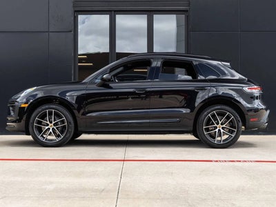 2026 Porsche Macan Base