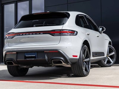 2026 Porsche Macan AWD