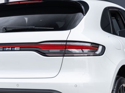 2026 Porsche Macan Macan
