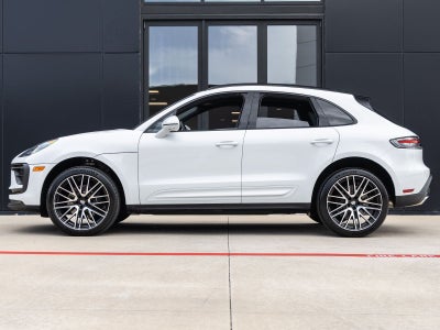 2026 Porsche Macan Macan
