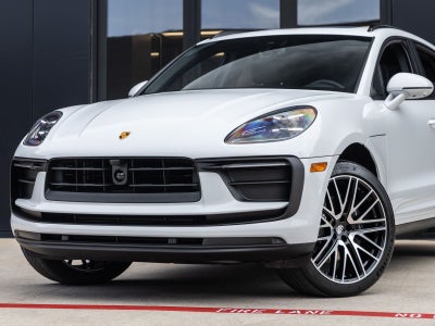 2026 Porsche Macan Macan