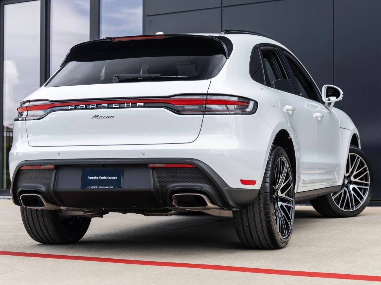 2026 Porsche Macan Macan
