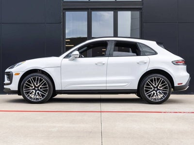 2026 Porsche Macan Macan