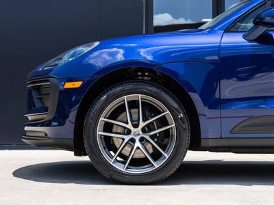 2026 Porsche Macan Macan