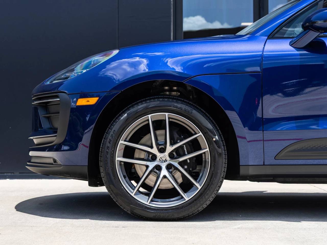 2026 Porsche Macan Macan
