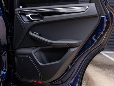 2026 Porsche Macan Macan