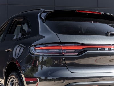 2026 Porsche Macan Macan