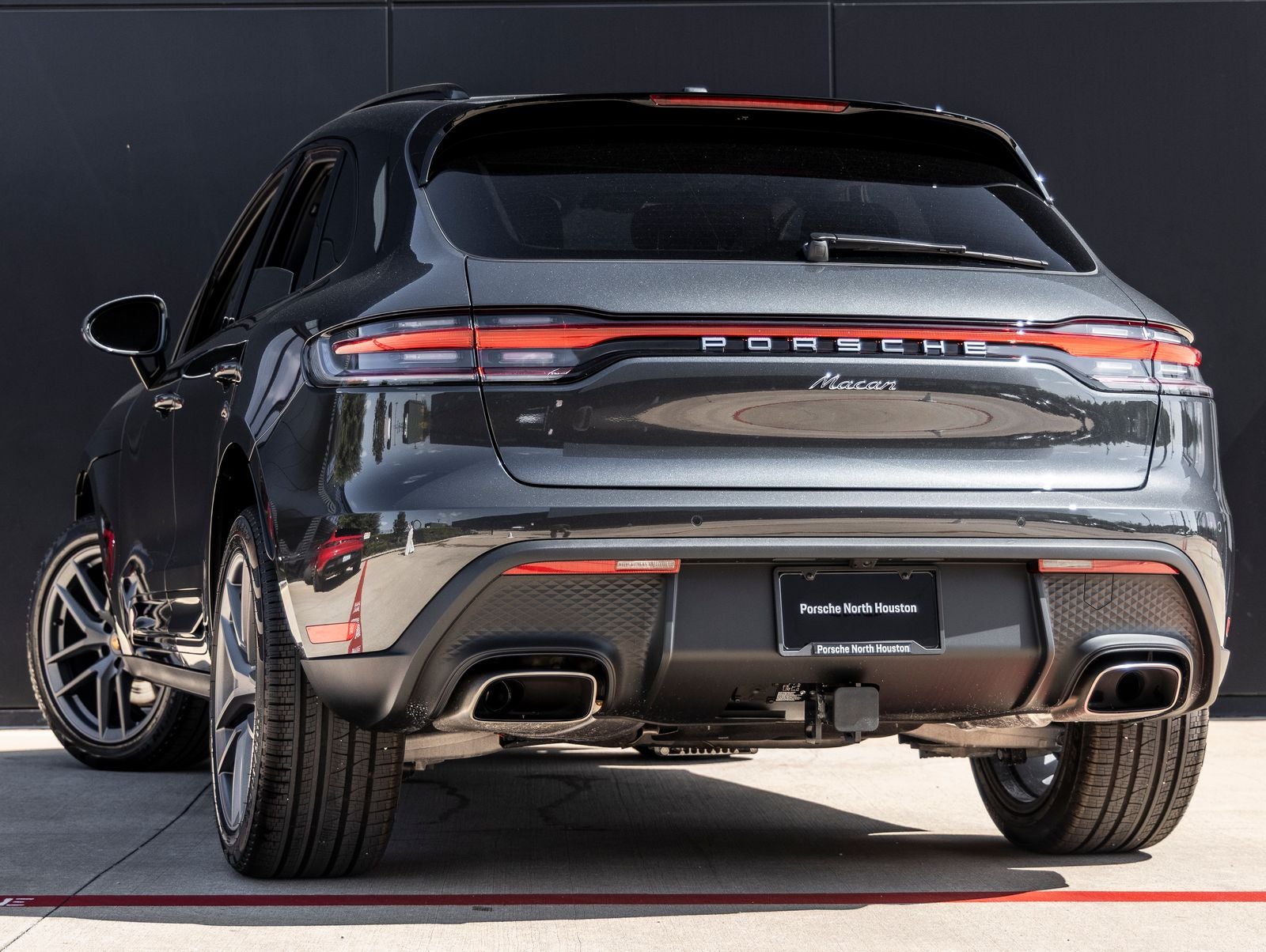 2026 Porsche Macan Macan