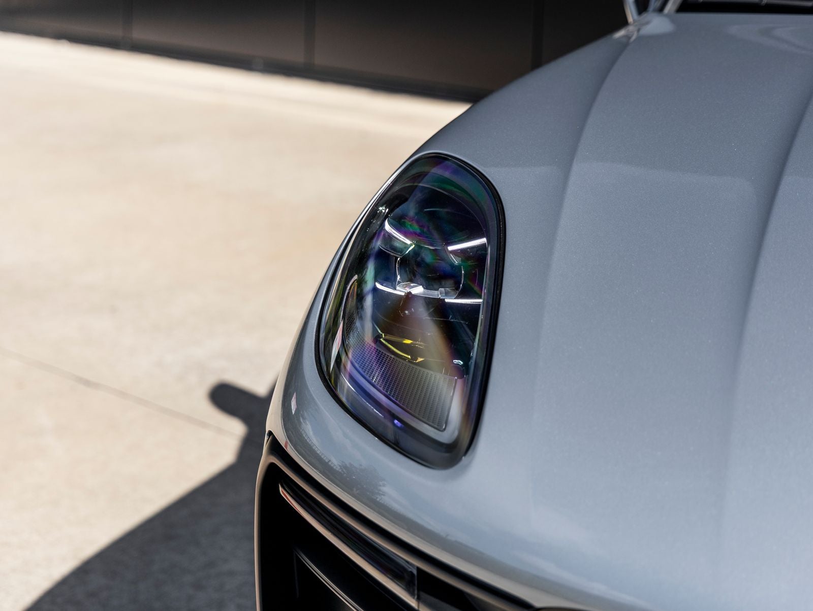 2026 Porsche Macan Base