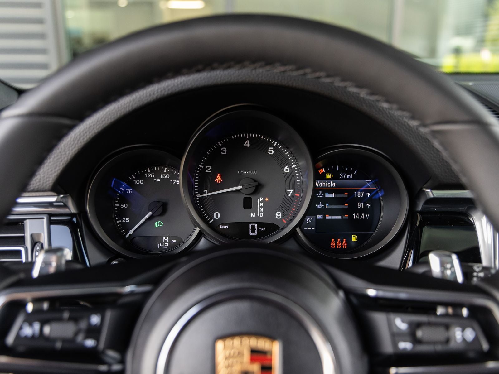 2026 Porsche Macan Macan