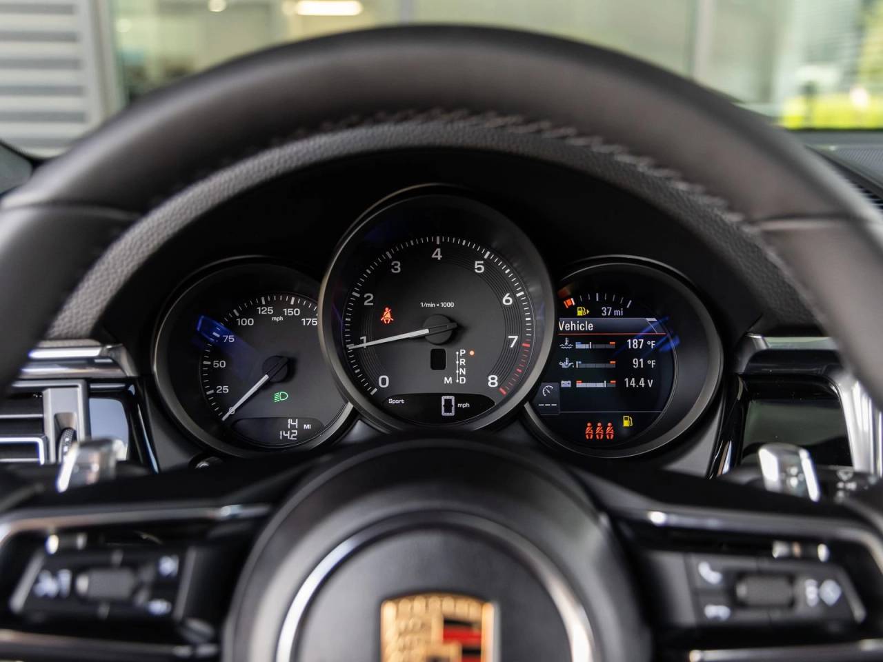 2026 Porsche Macan Macan