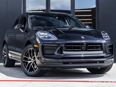 2026 Porsche Macan Macan