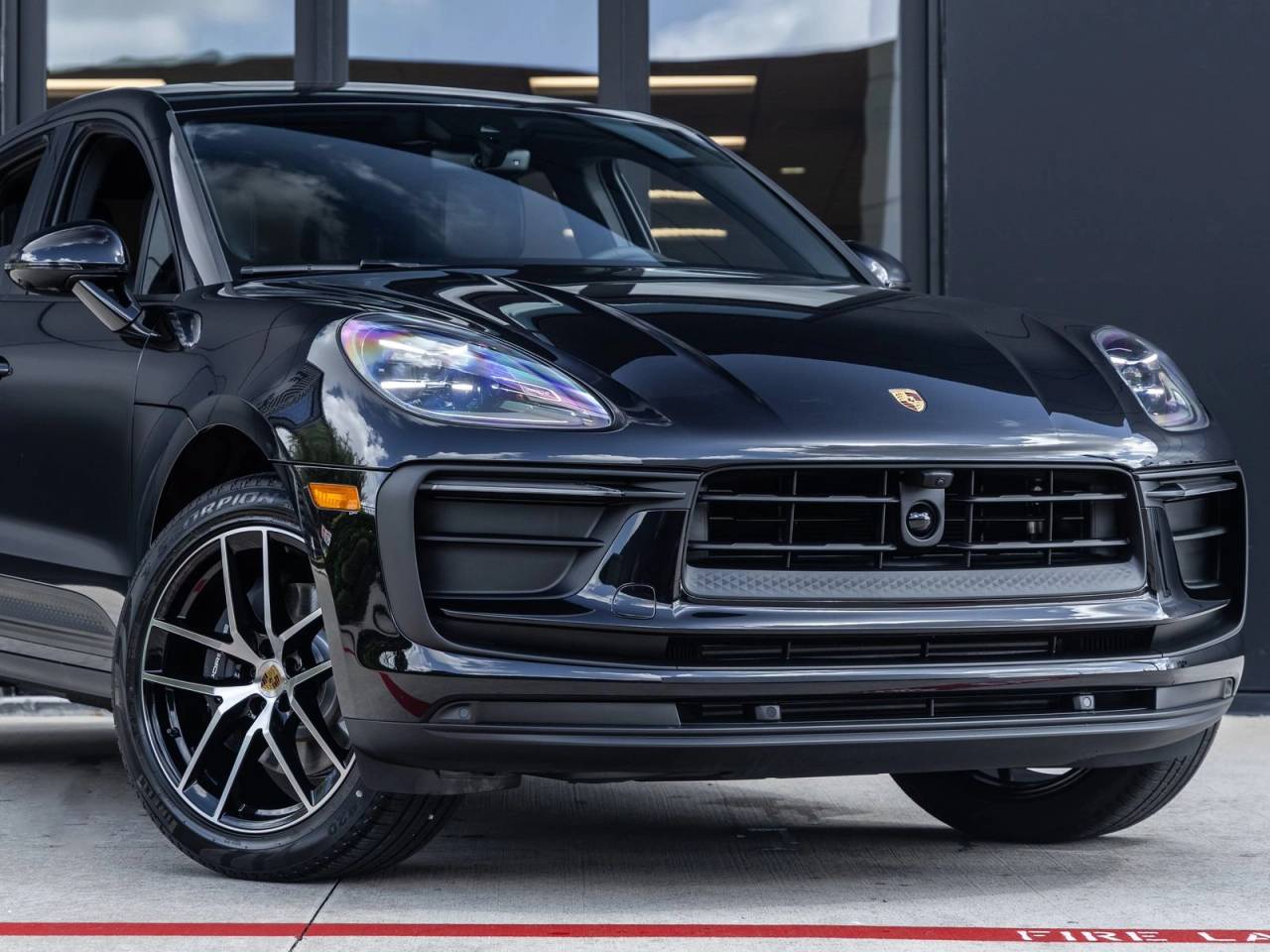 2026 Porsche Macan Macan