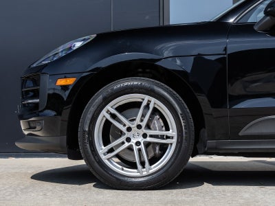 2021 Porsche Macan Macan