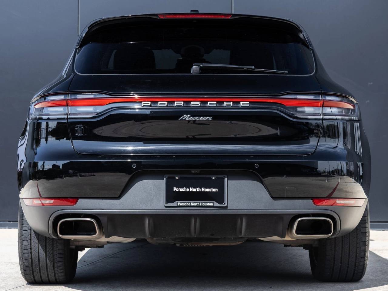 2021 Porsche Macan Macan